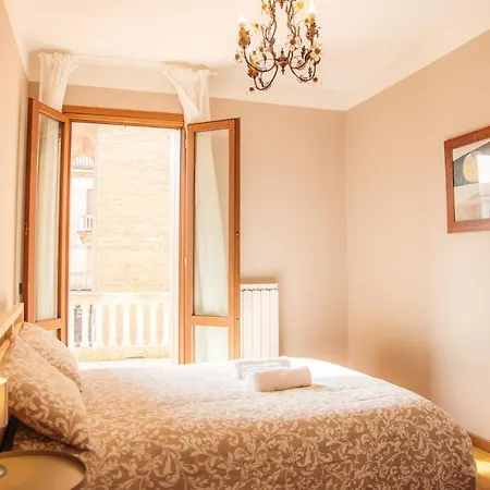 Your To Visit Venice Marco Polo 10 Min Konukevi